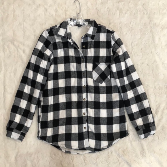 Sherpa Lined Black & White Plaid Jacket - Picture 1 of 6